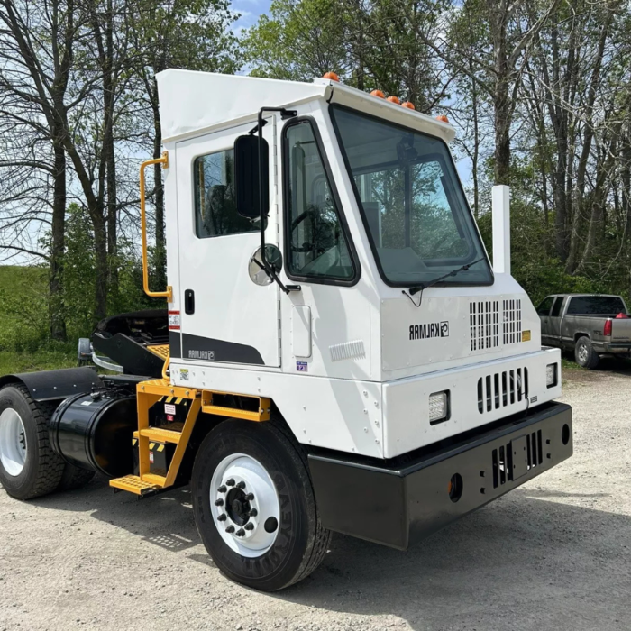 2014 Kalmar Ottawa Yard Spotter Truck with Cummins 5.9L Engine